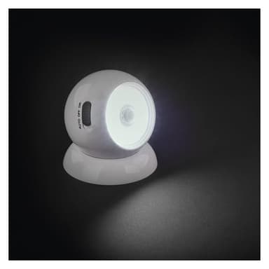 EMOS - Luce notturna a LED con sensore - LED COB in bianco freddo, alimentato a batteria (3 x AAA) - Supporto magnetico per un facile allineamento - 3 modalità: AUTO/ON/OFF - Portata di 15 m, durata