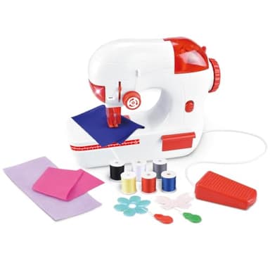 BAKAJI Macchina da Cucire Giocattolo per Bambini con Filo e Accessori, Cucitrice Gioco per Ragazzi Rossa con Pedale di Avviamento, Fili di Diversi Colori, Regolatore di Intensità, Idea Regalo