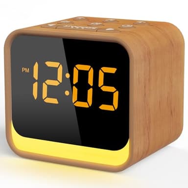 Reacher Radiosveglia Digitale FM, Macchina del Rumore Bianco con 24 Suoni Rilassanti, Display Regolabile, 9 Suonerie, Luce Notturna a 7 Colori, Timer, Snooze, Radio Sveglia da Comodino